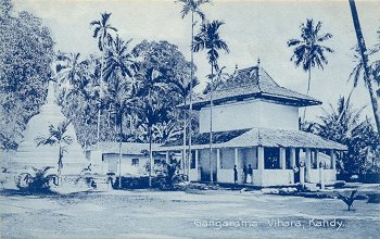 Gangarama Vihara, Kandy.